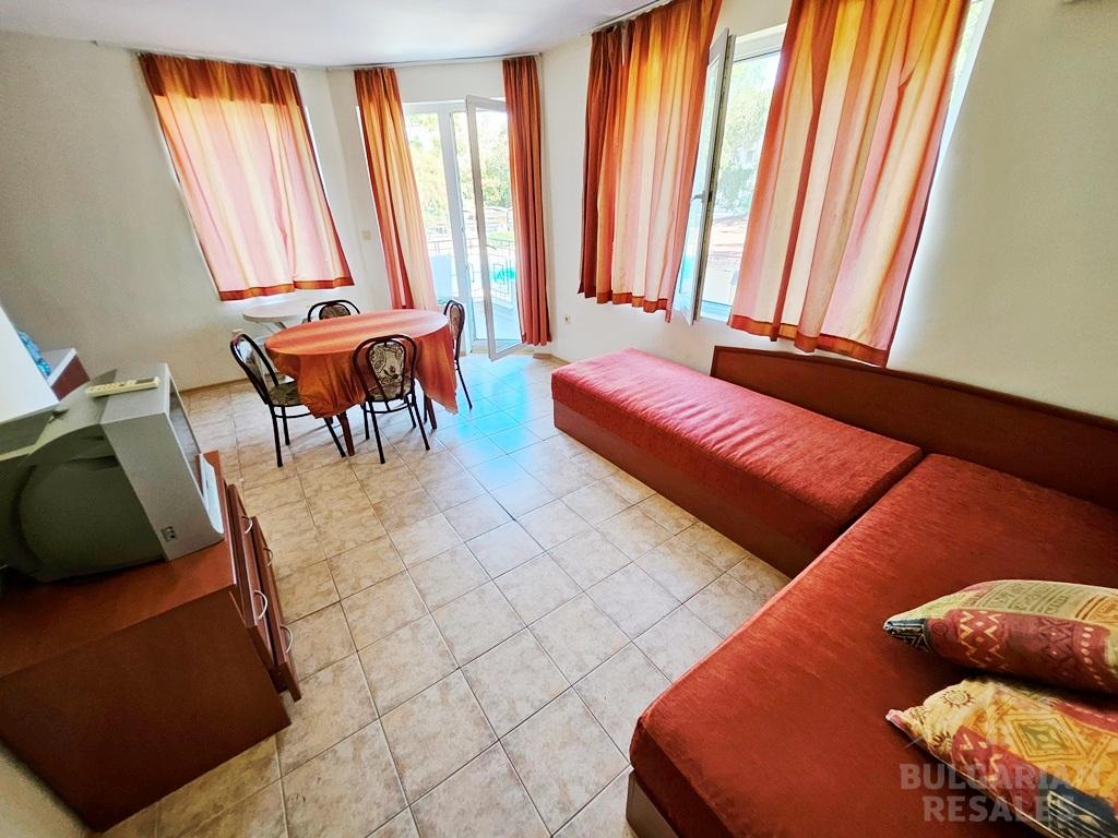 Výhľad na bazén! Predaj nehnuteľností v Slnečnom pobreží ID: 5550 - Фото2