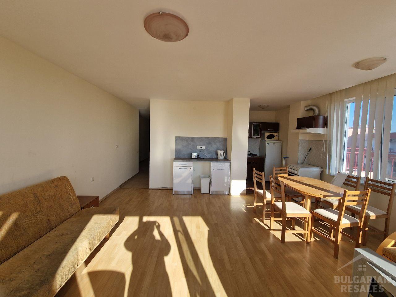 Bargain! Three bedrooms, large terrace, complex on the first line! ID: 4241 - Photo 7