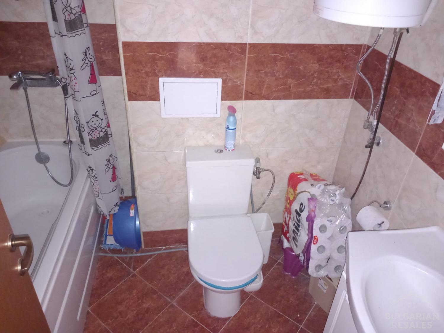 Inexpensive housing in the complex on the first line ID: 4982 - Photo 10