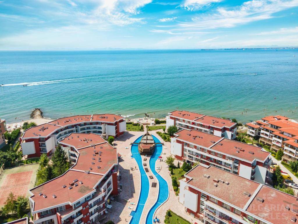 Mieszkanie w kompleksie „Privilege Fort Beach” z widokiem na morze i basen ID: 6392 - Фото17