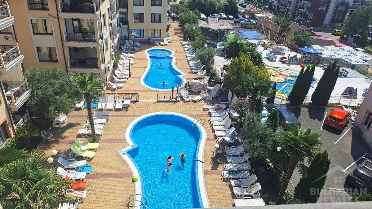 Уютный апартамент с видом на море, Свети Влас, комплекс 