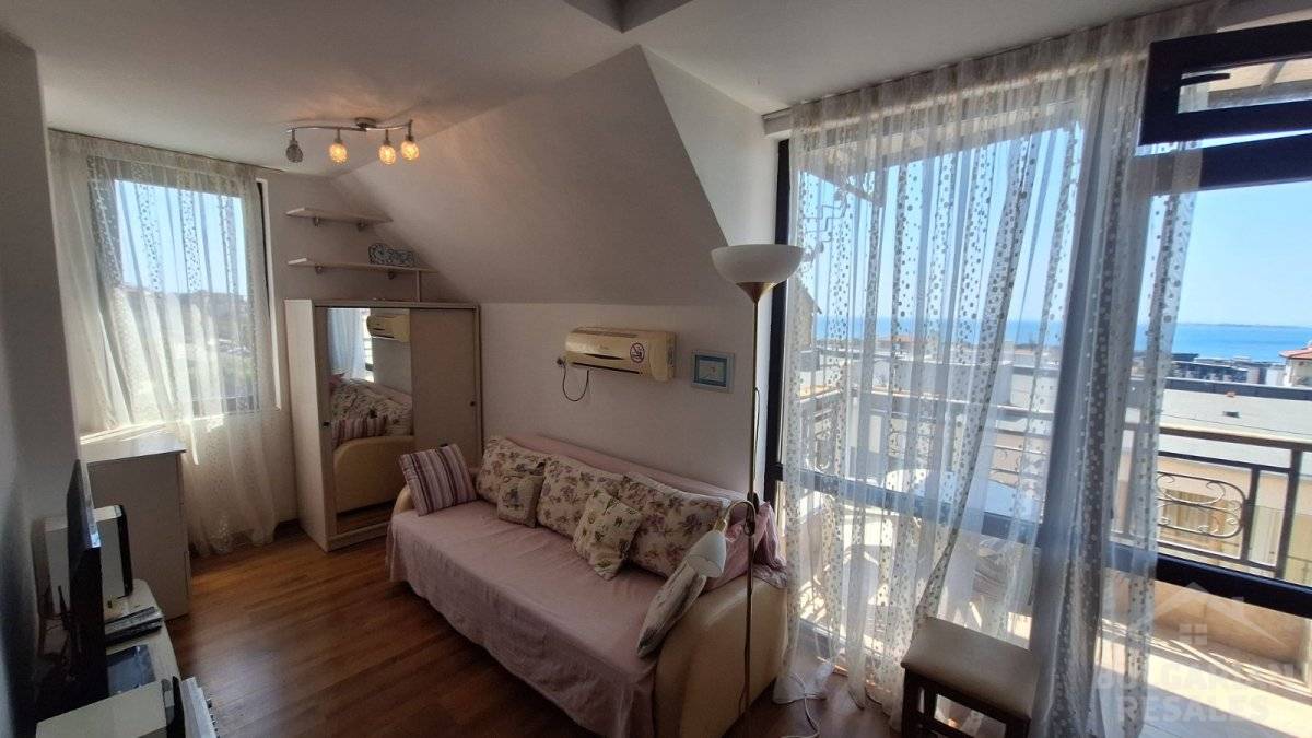 Уютный апартамент с видом на море, Свети Влас, комплекс 