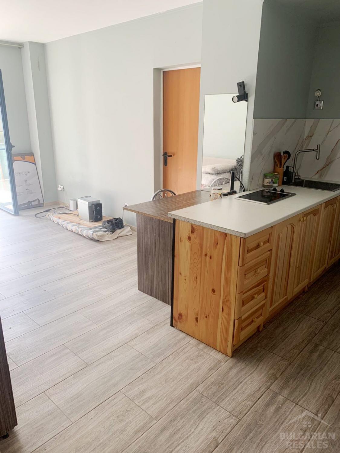 Квартира с выходом к бассейну в комплексе 