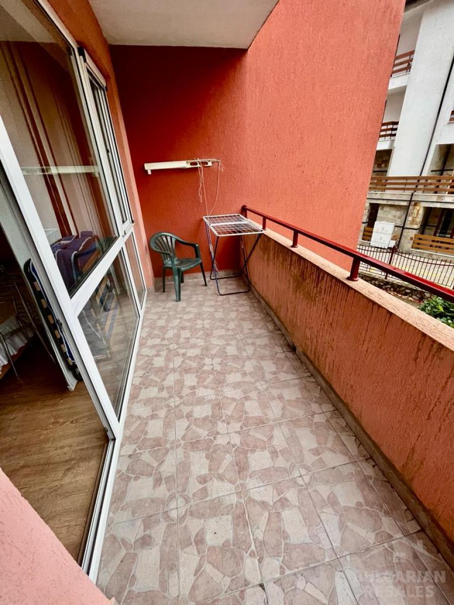 Studio z dużym balkonem w pierwszej linii kompleksu ID: 3842 - Фото10