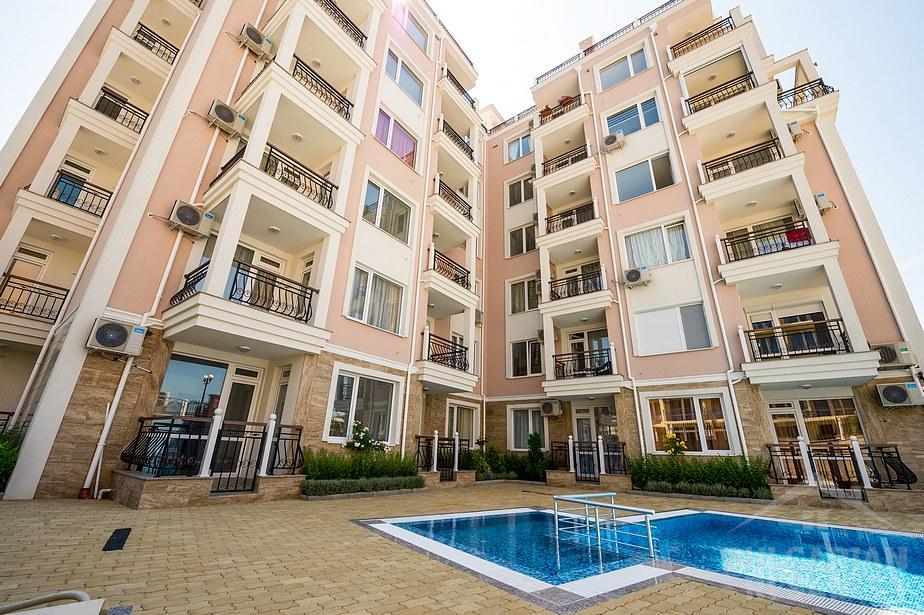 Buy a cosy flat in Saint Vlas in a complex ID: 3535 - Photo 1