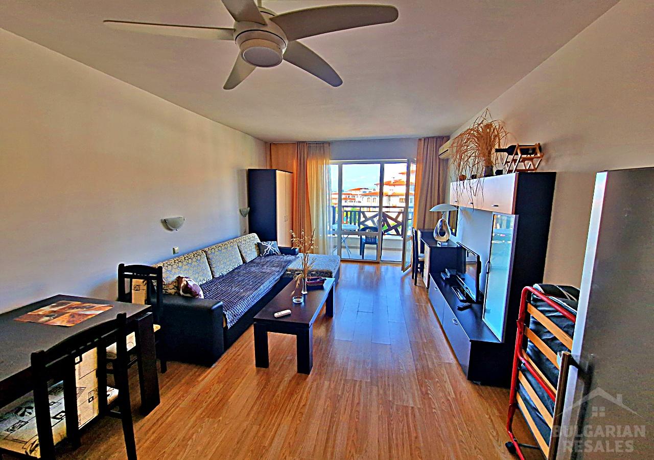 View to the pool! Studio in the complex “Royal Palm” ID: 4431 - Photo 4