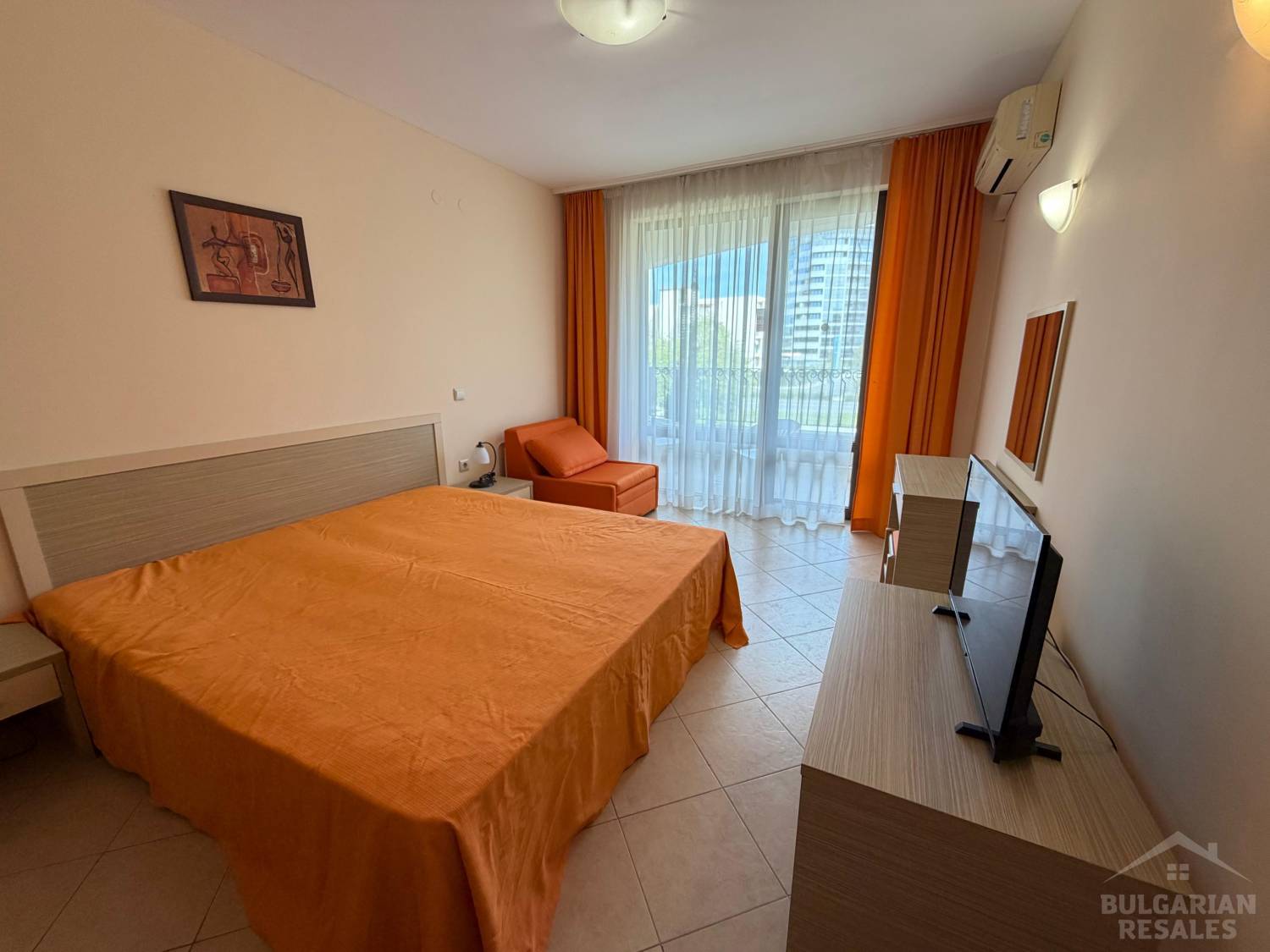 Predaj priestranného štúdia v komplexe „Royal Sun“, Sunny Beach ID: 6070 - Фото3