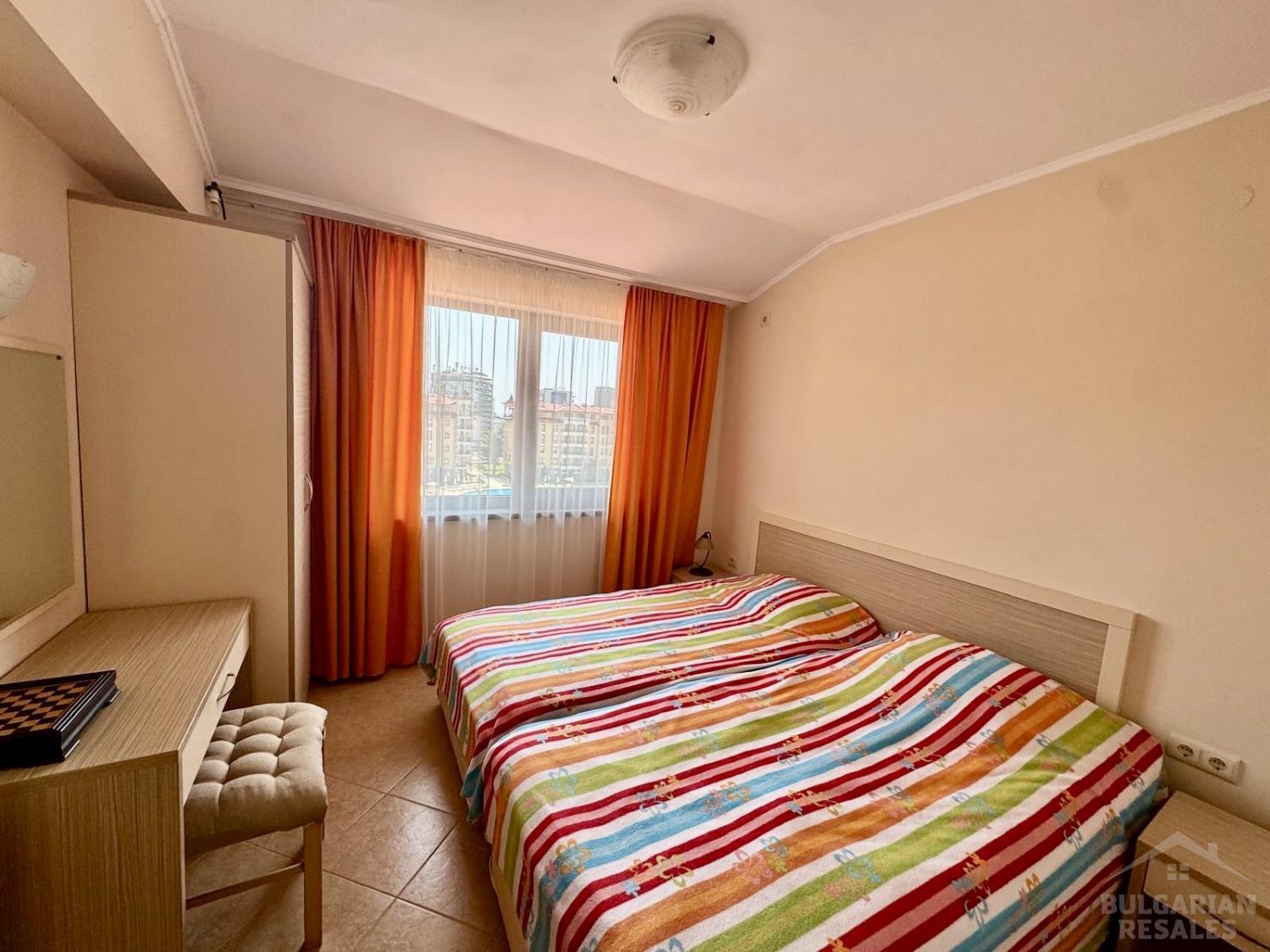 Изглед към басейна и три стаи - хубав апартамент в курорта ID: 5207 - Снимка 12