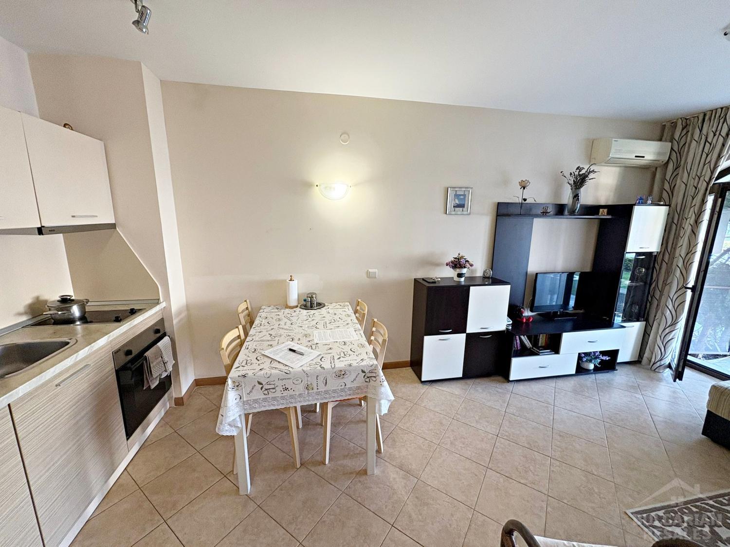 Widok na basen! Zainwestuj w nieruchomość w Słonecznym Brzegu ID: 5452 - Фото4