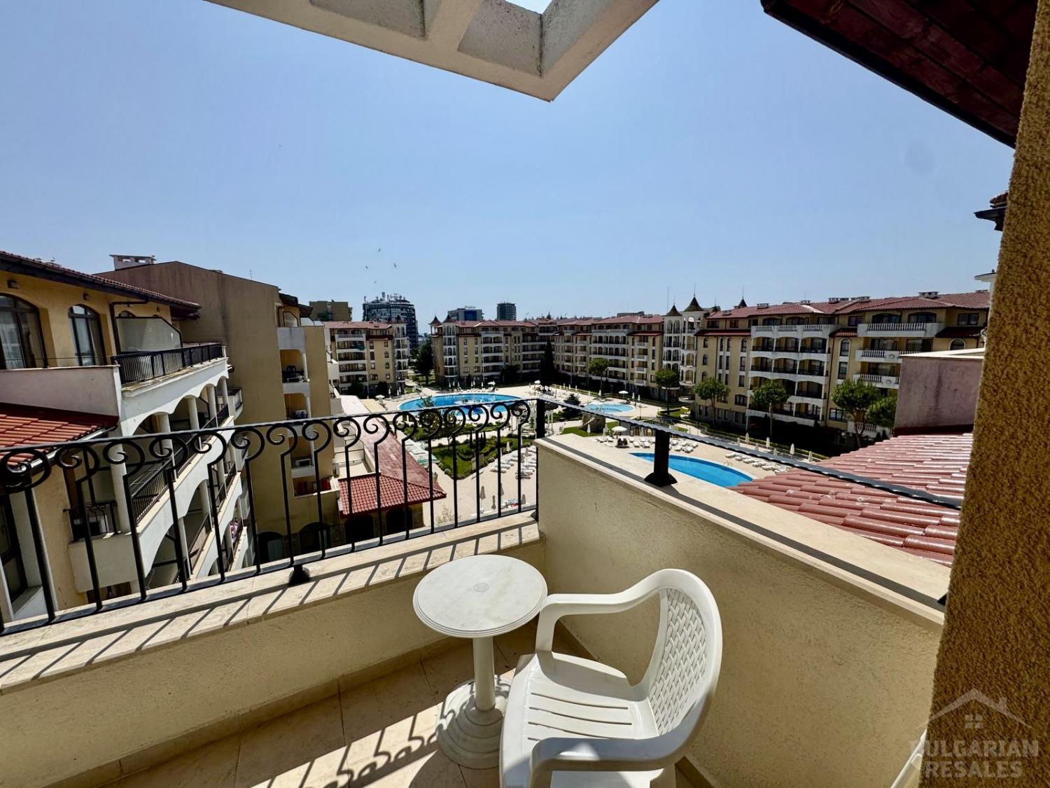 Изглед към басейна и три стаи - хубав апартамент в курорта ID: 5207 - Снимка 6