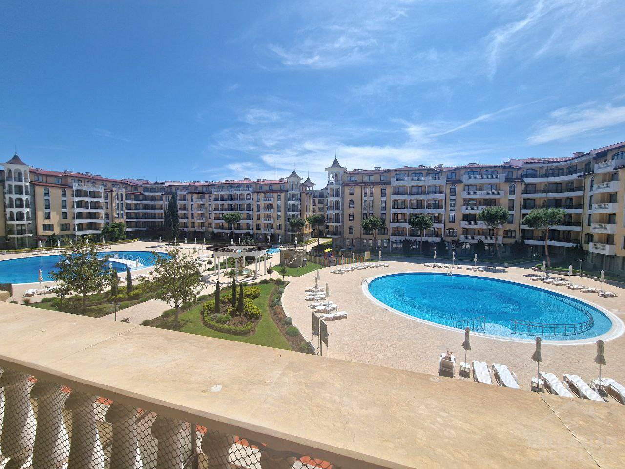 Move-in-ready apartment with a view of the pool, “Royal Sun” complex ID: 6309 - Photo 12