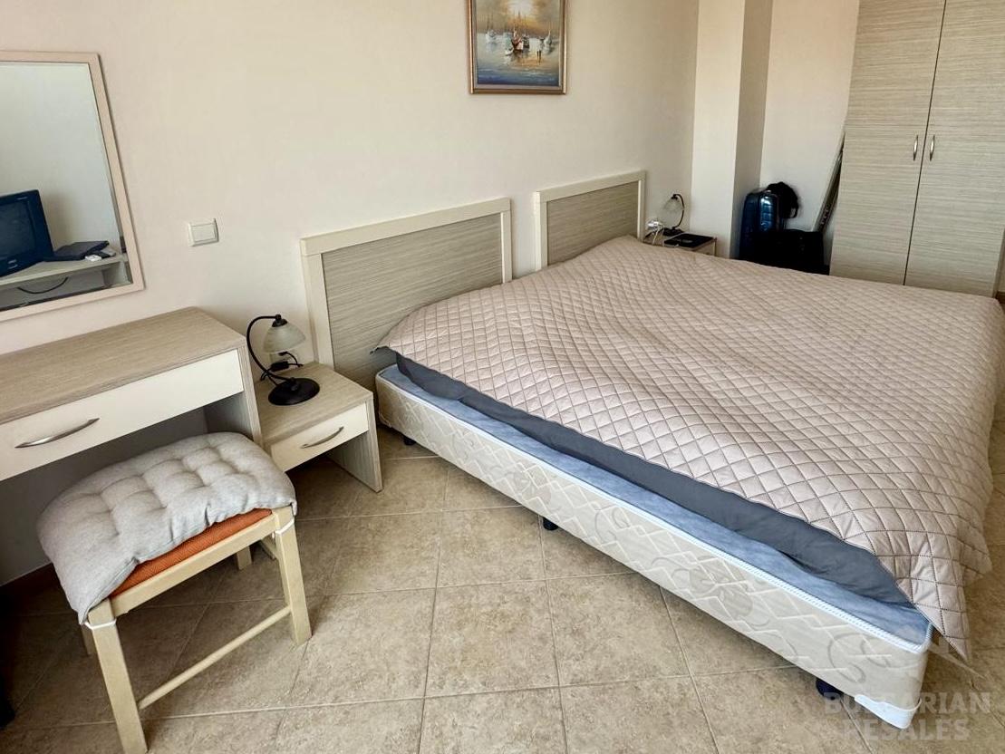 Изглед към басейна и три стаи - хубав апартамент в курорта ID: 5207 - Снимка 10