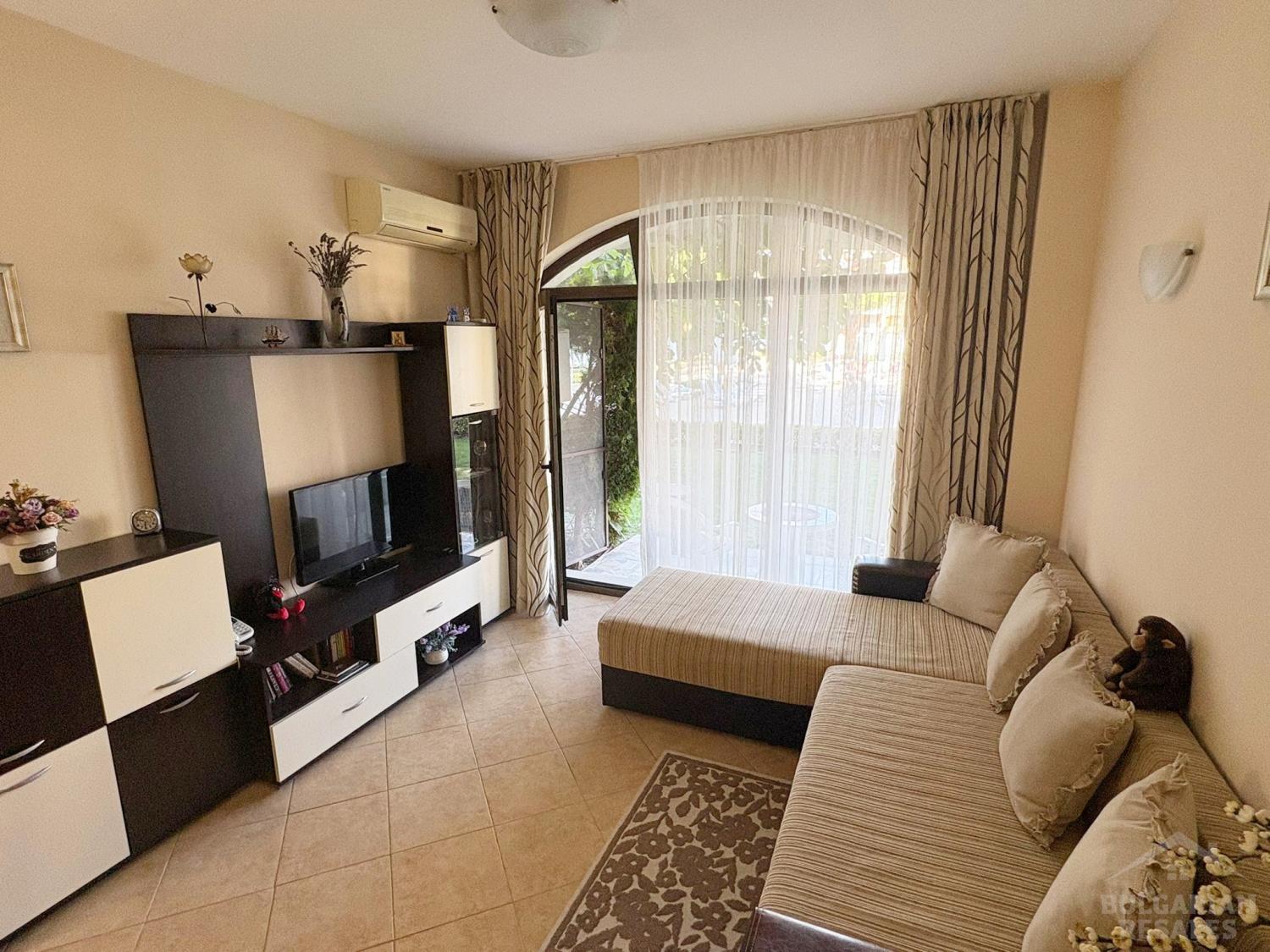 Widok na basen! Zainwestuj w nieruchomość w Słonecznym Brzegu ID: 5452 - Фото7