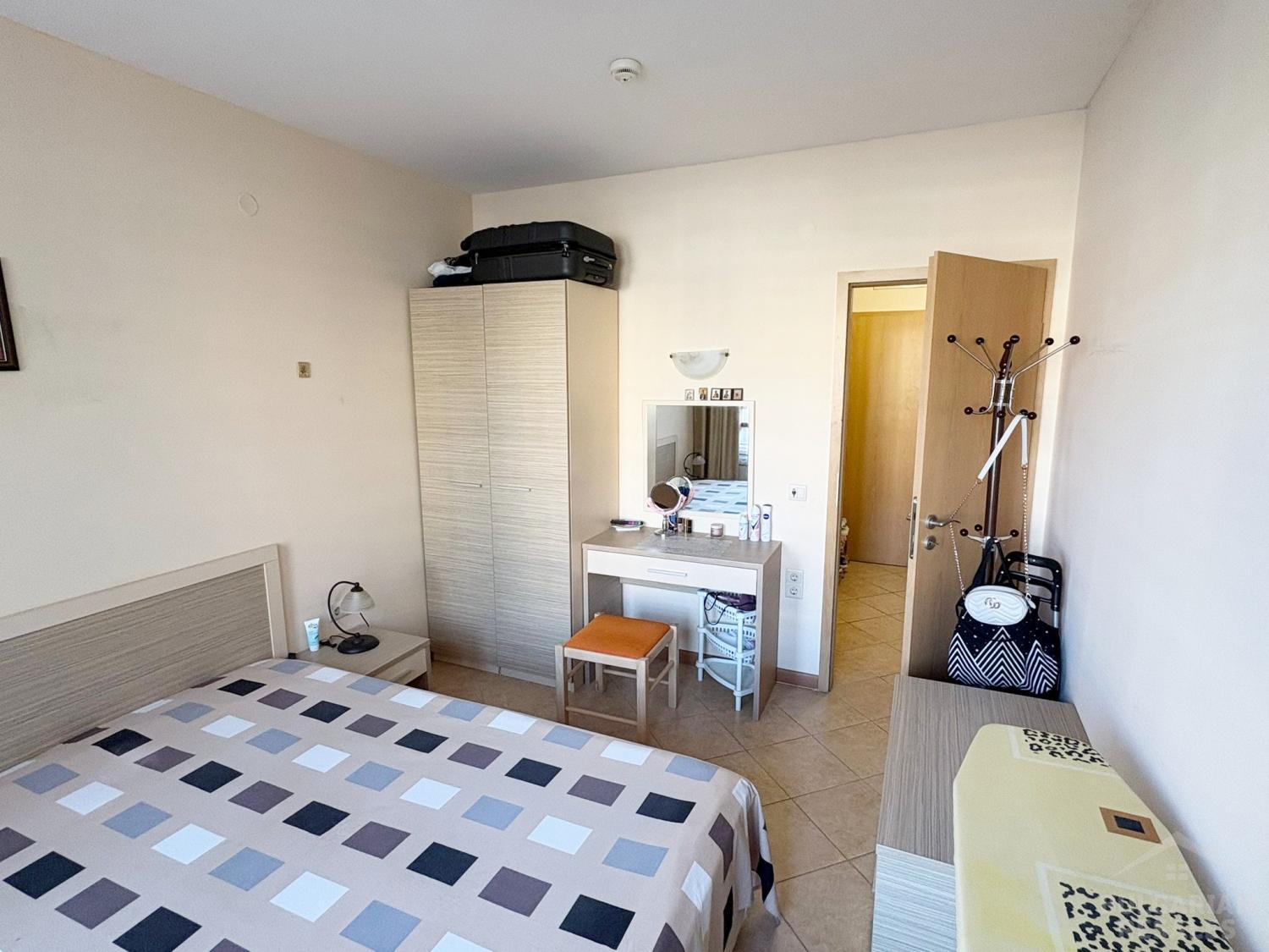 Widok na basen! Zainwestuj w nieruchomość w Słonecznym Brzegu ID: 5452 - Фото11