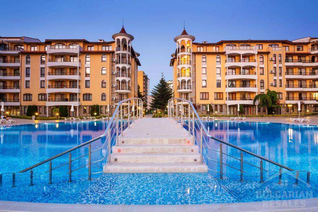 Výhľad na bazén, apartmán v prestížnom rezortnom komplexe ID: 6385 - Фото19