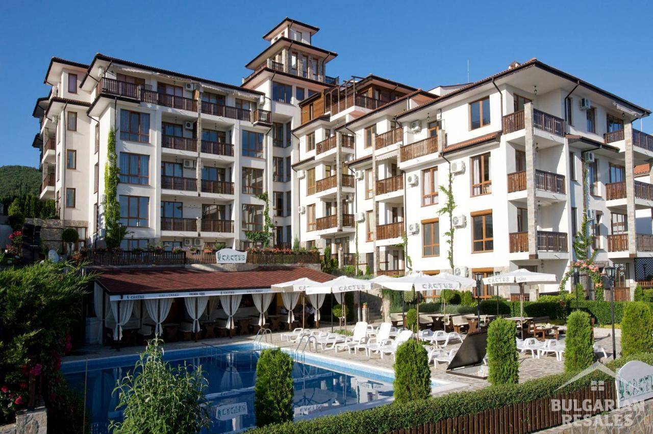 Designer interior, sea view, beach 100 m away, “Tryavna Beach” complex ID: 6275 - Photo 22