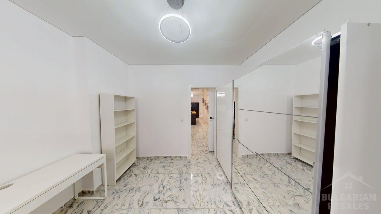 Designer-renovated apartment in the Sol e Mar complex ID: 5819 - Photo 12