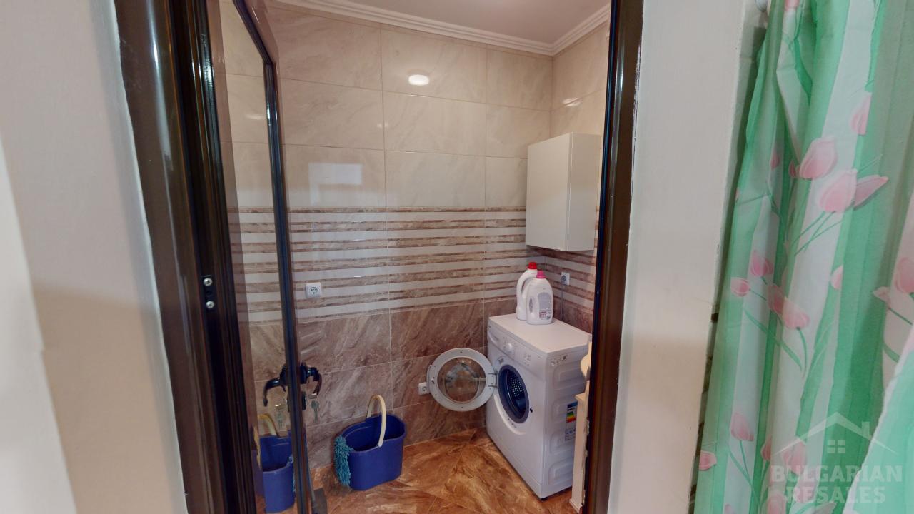 Trzypiętrowy dom z bezpośrednim dostępem do basenu ID: 5316 - Фото18