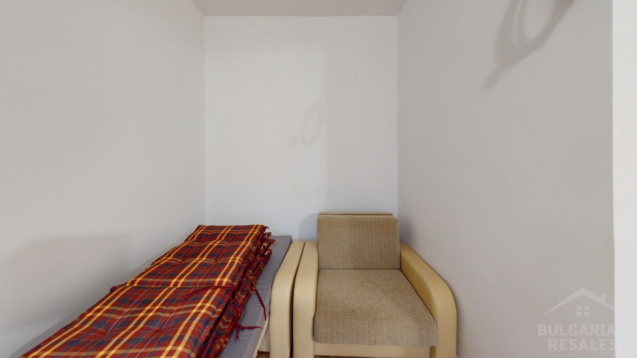 Trzypiętrowy dom z bezpośrednim dostępem do basenu ID: 5316 - Фото24