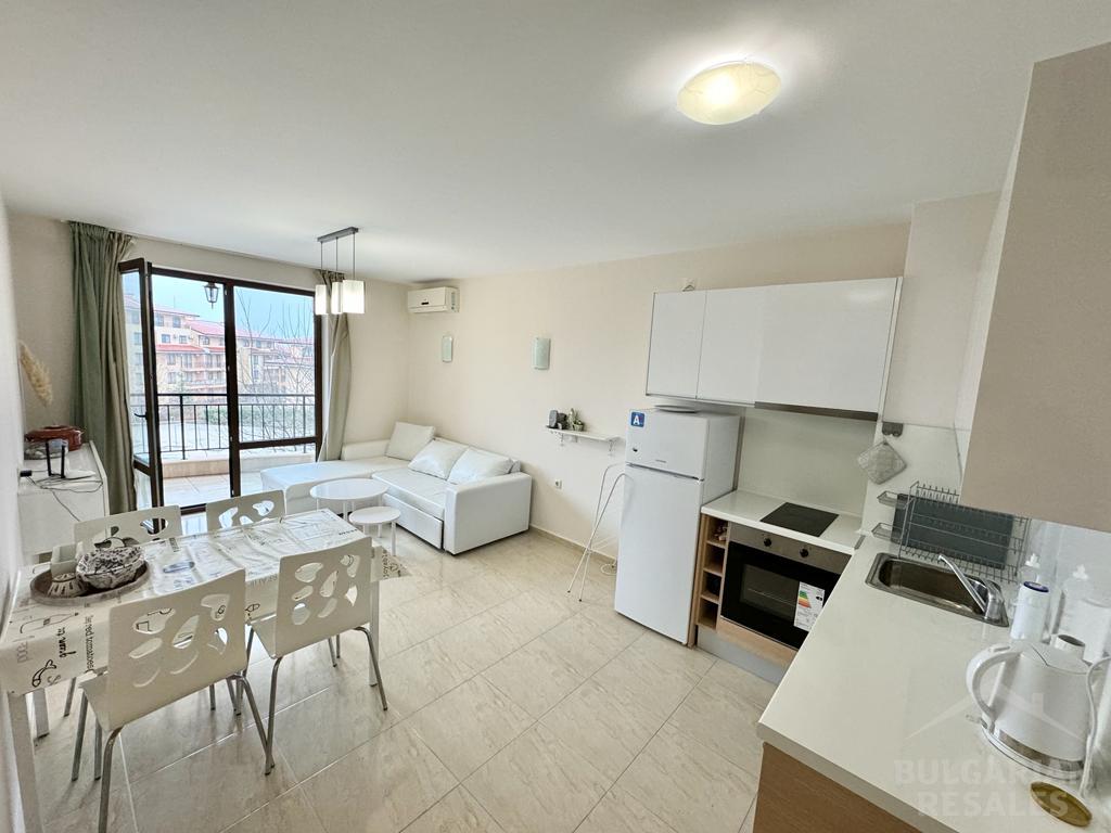 Flat 100 metres from the beach, well furnished! ID: 3640 - Photo 1