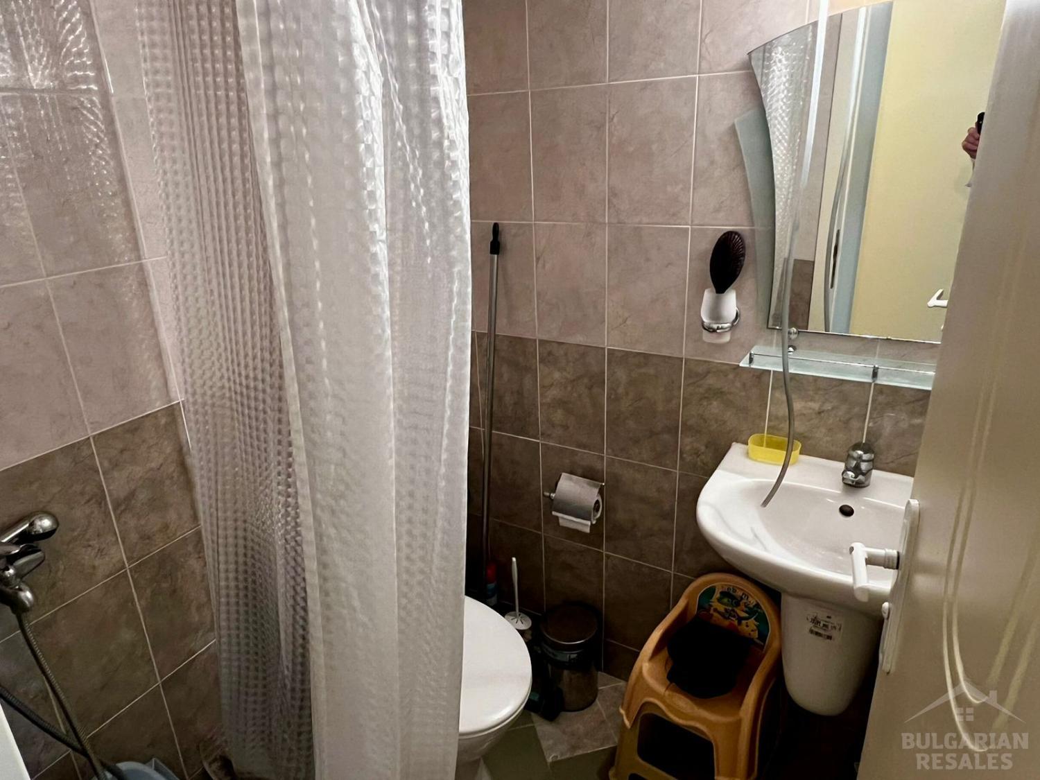 Niedrogie mieszkanie blisko plaży, wyjście na dziedziniec! ID: 4165 - Фото8