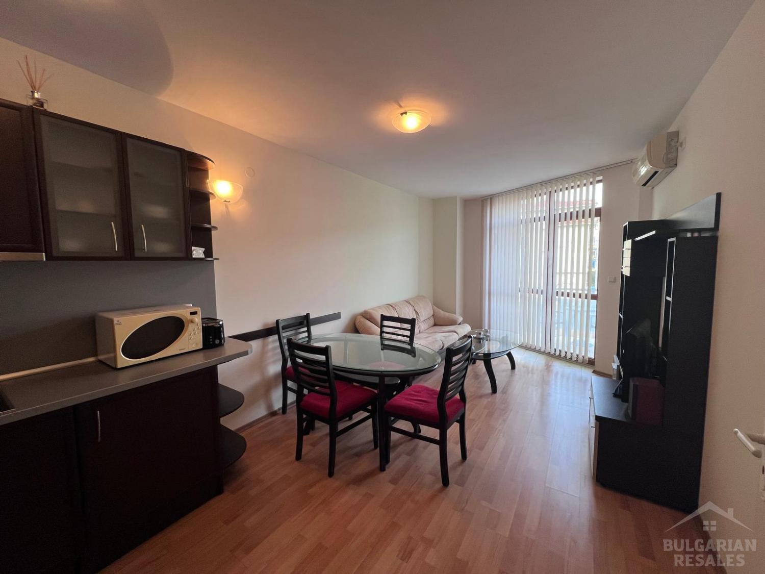 Двухкомнатная квартира в хорошем районе Свети Власа ID: 5903 - Фото 2