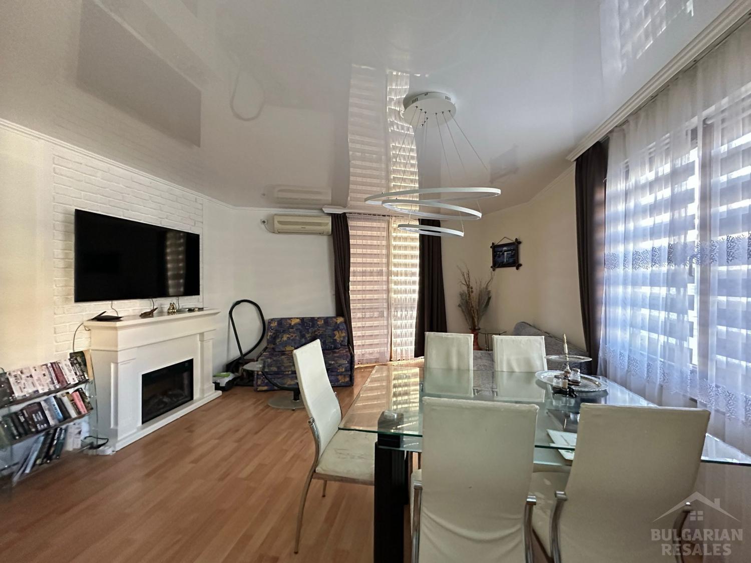 Вид на море и бассейн, 2 спальни, готовая к проживанию квартира ID: 5904 - Фото 9