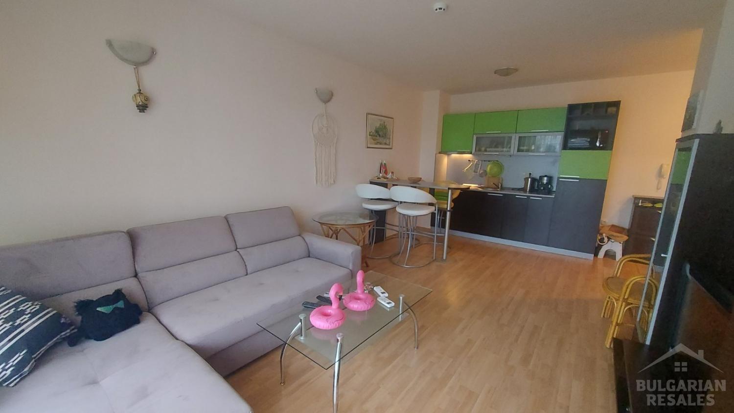 Покупайте с нами! Апартамент в хорошем состоянии в 