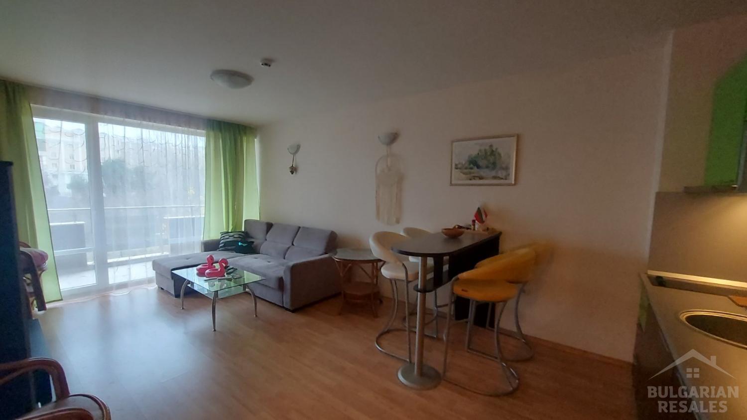 Покупайте с нами! Апартамент в хорошем состоянии в 