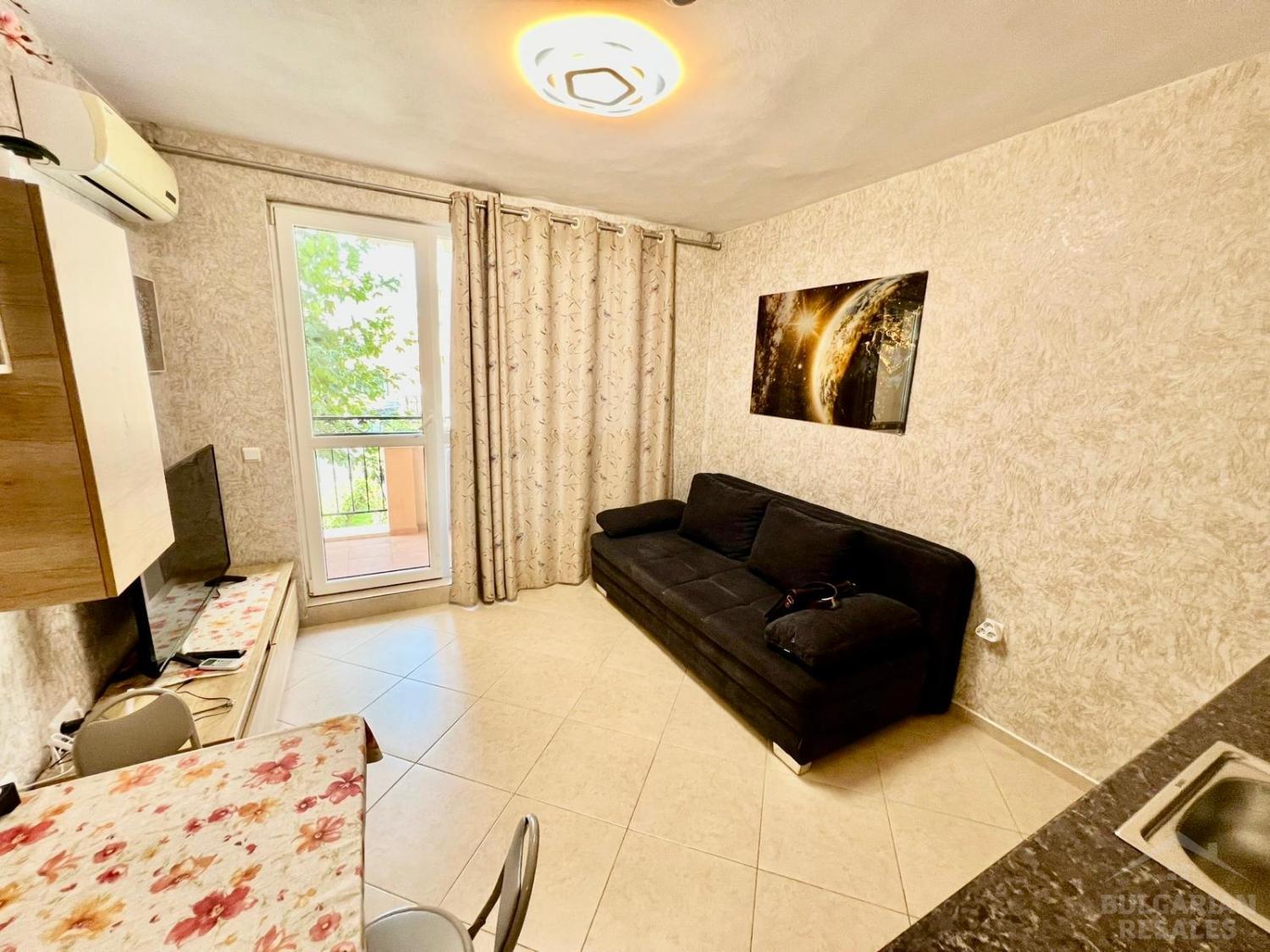 Студио с добър ремонт в курорта Слънчев бряг ID: 4328 - Снимка 2