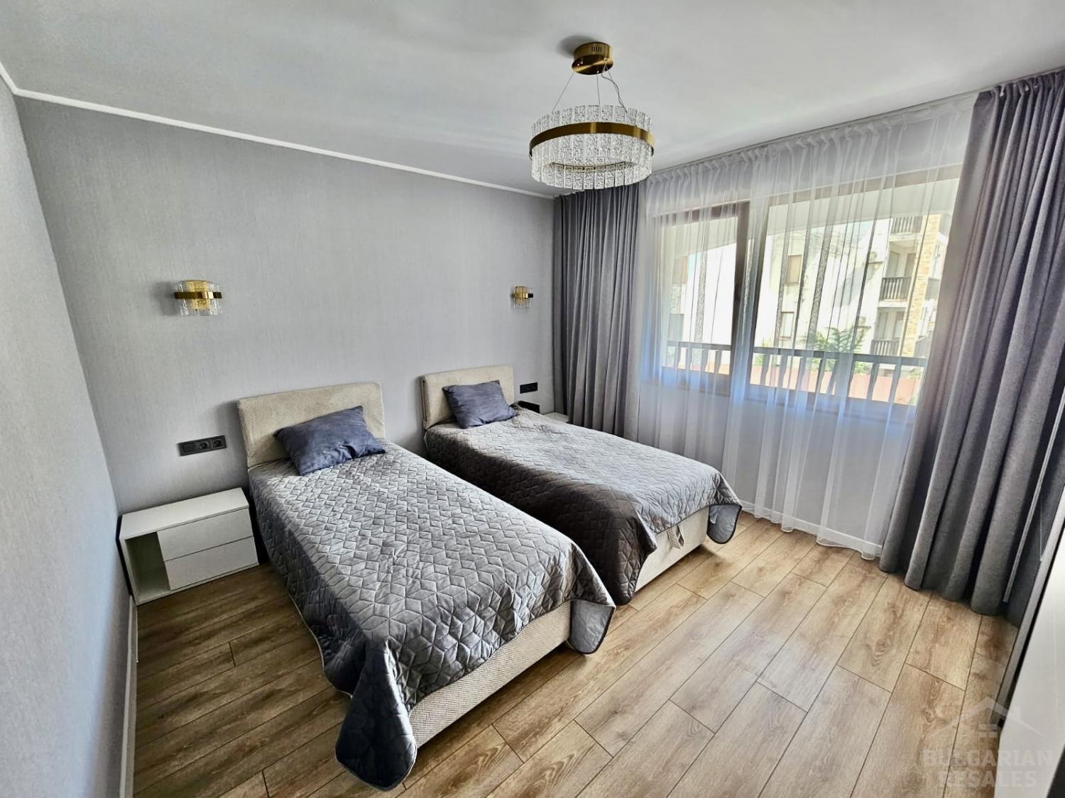 First line! Luxury apartment with sea and mountain views ID: 5660 - Photo 5