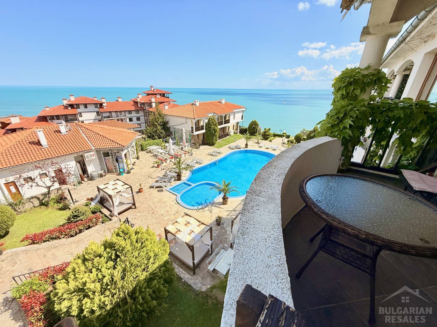 Апартамент в Свети Влас на първа линия, комплекс „Sun Coast“ ID: 6239 - Снимка 1