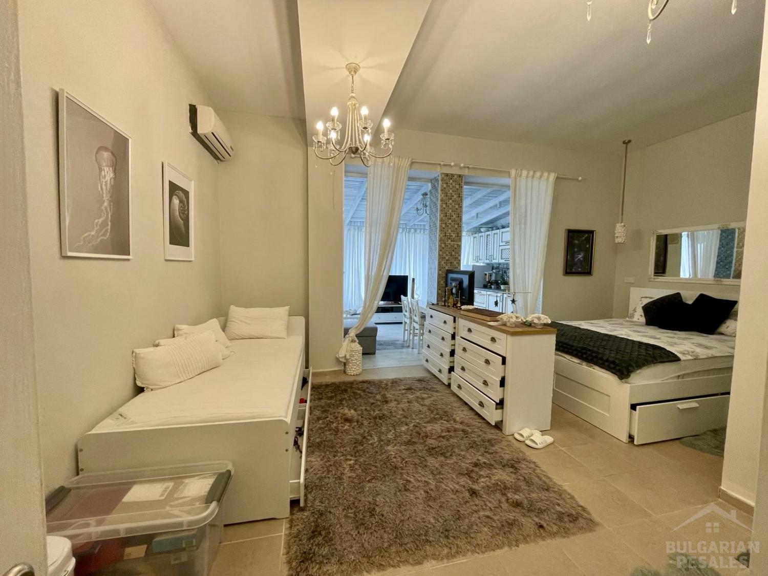 Exkluzívne! Veľký byt s dizajnovou rekonštrukciou v „Sun Gate“. ID: 4385 - Фото8