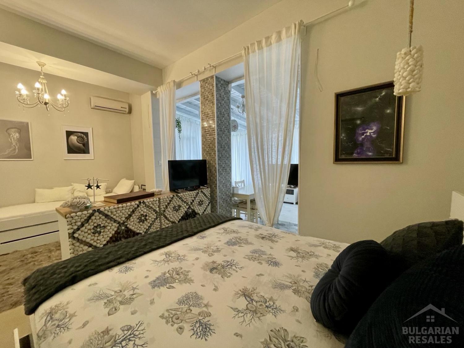 Exkluzívne! Veľký byt s dizajnovou rekonštrukciou v „Sun Gate“. ID: 4385 - Фото9