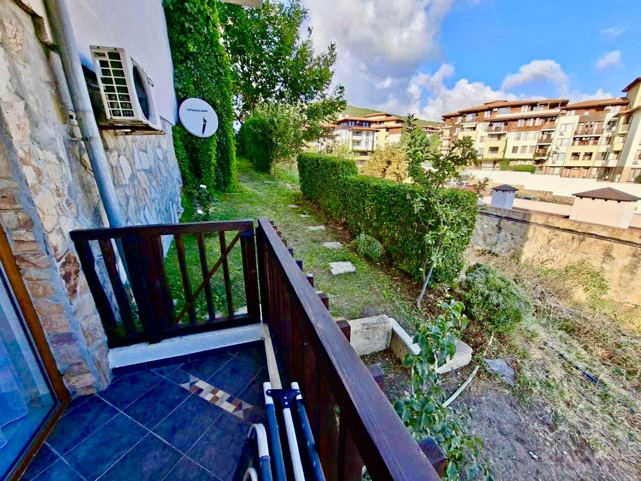 Apartament z 2 sypialniami w przytulnym kompleksie na wybrzeżu ID: 5608 - Фото13