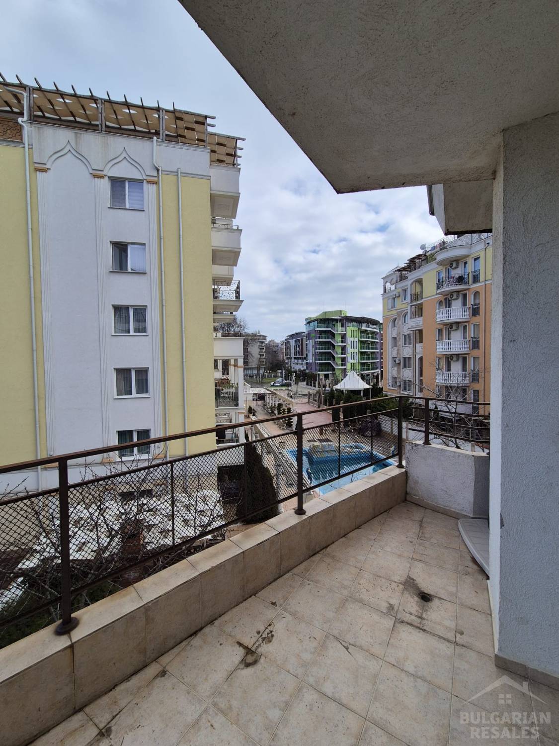 Spacious Apartment for a Large Family in “Sun Village” ID: 6053 - Photo 8