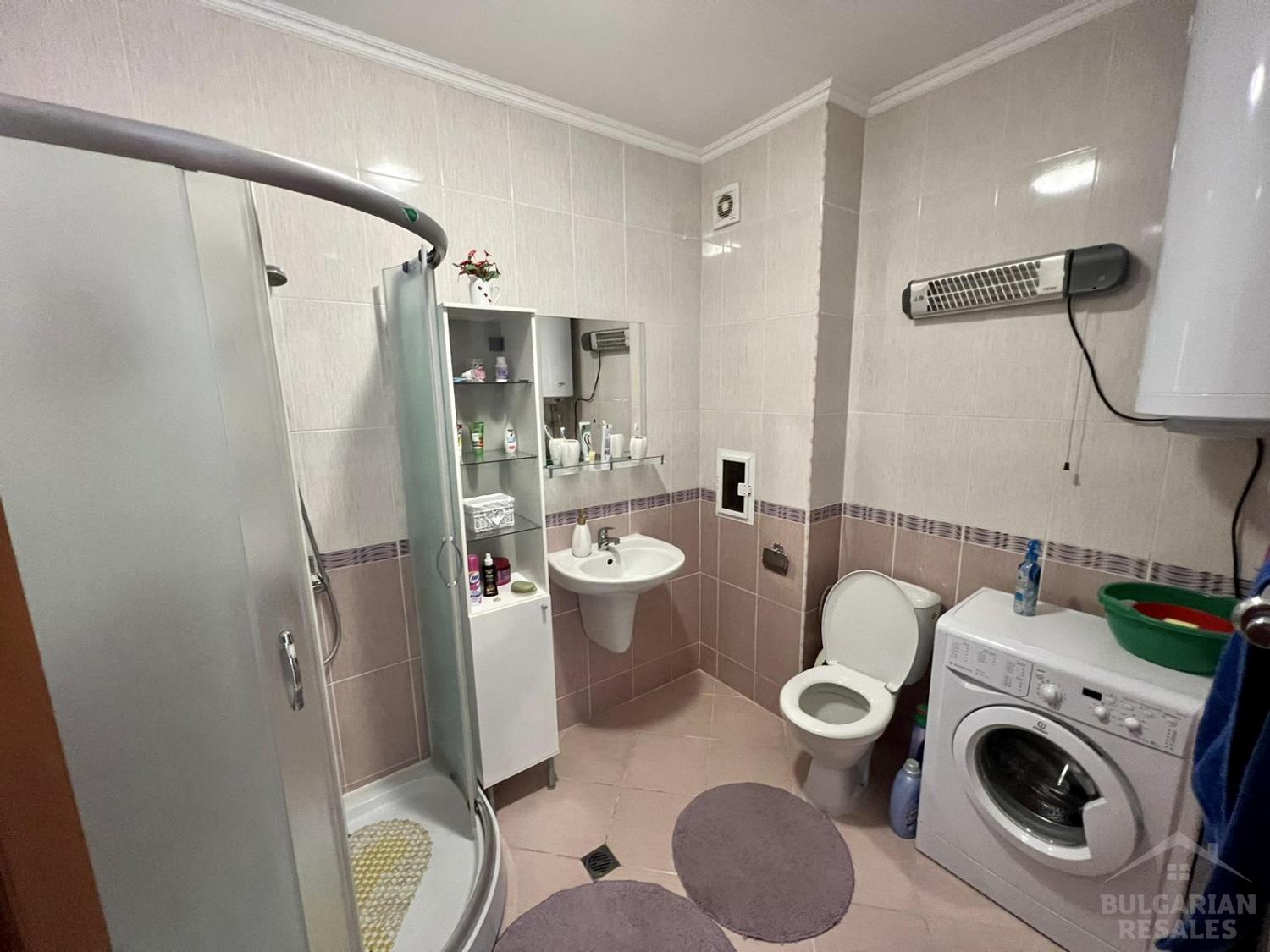 Първа линия и гледка към басейна! Апартамент в „Sun Wave“ ID: 4821 - Снимка 13