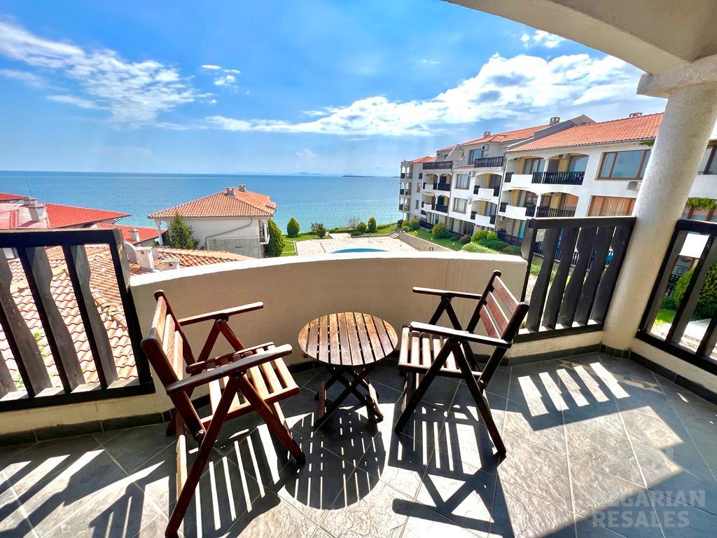 Buy a studio flat with a panoramic view of the sea ID: 3431 - Photo 1