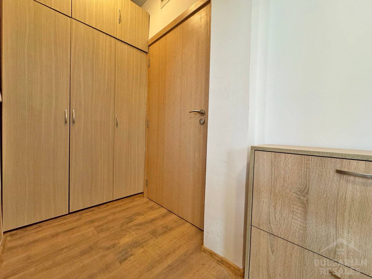 Светли стаи, 2 тераси, комплекс „Sunny View Central“, курорт Слънчев бряг ID: 6050 - Снимка 13