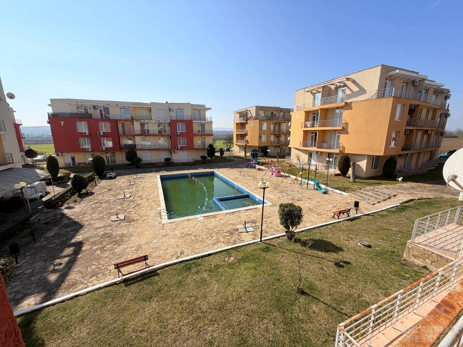 Affordable 1-bedroom apartment for sale with a pool view in the “Sunny Day 5” complex ID: 6086 - Photo 2