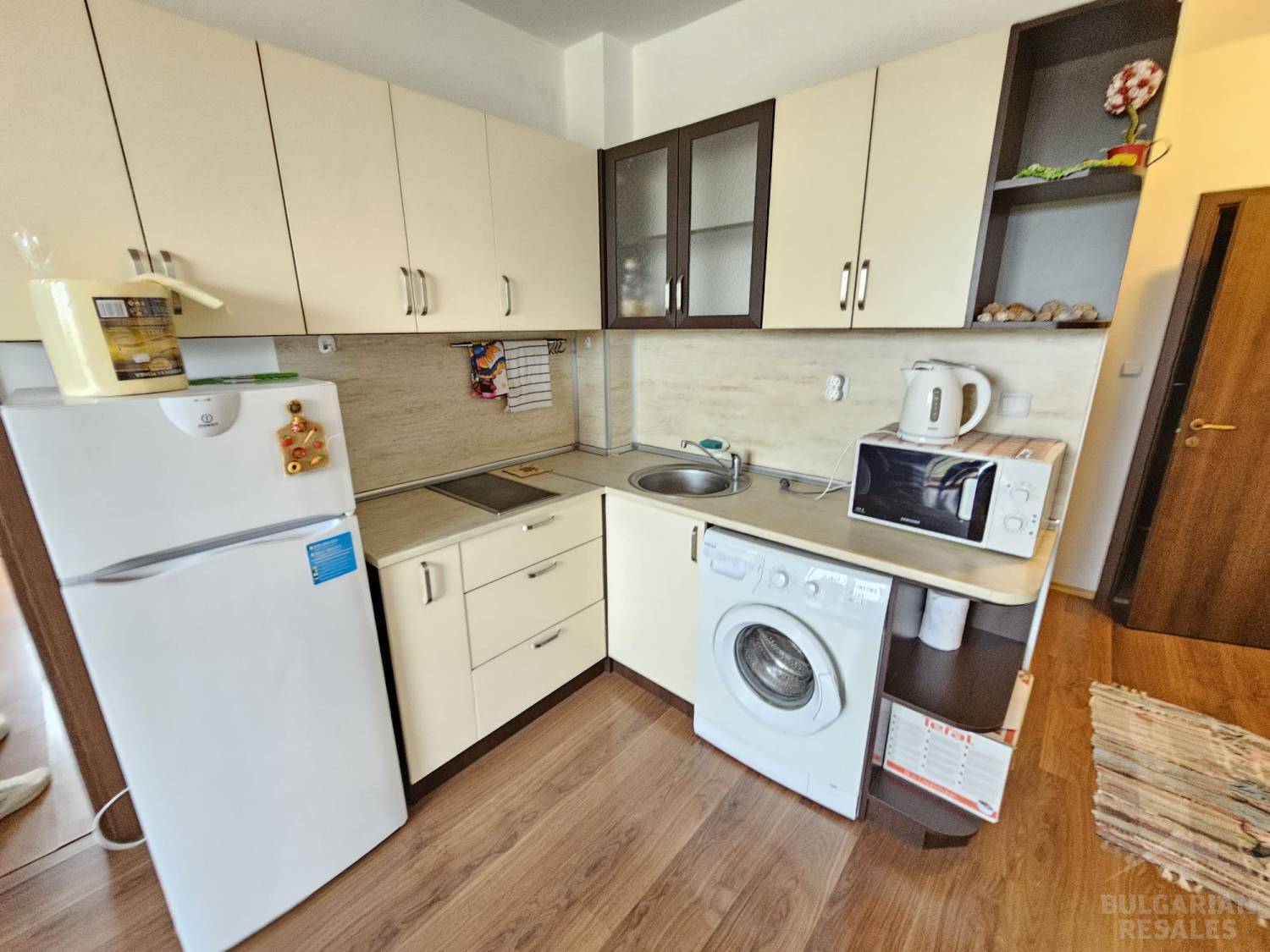 Niedrogie mieszkanie w kompleksie „Sunny Day 6”: 2 sypialnie, nowe meble ID: 5924 - Фото2