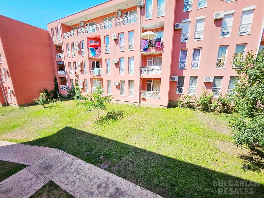 Бюджетен комфортен апартамент в комплекс с басейн ID: 5003 - Снимка 6