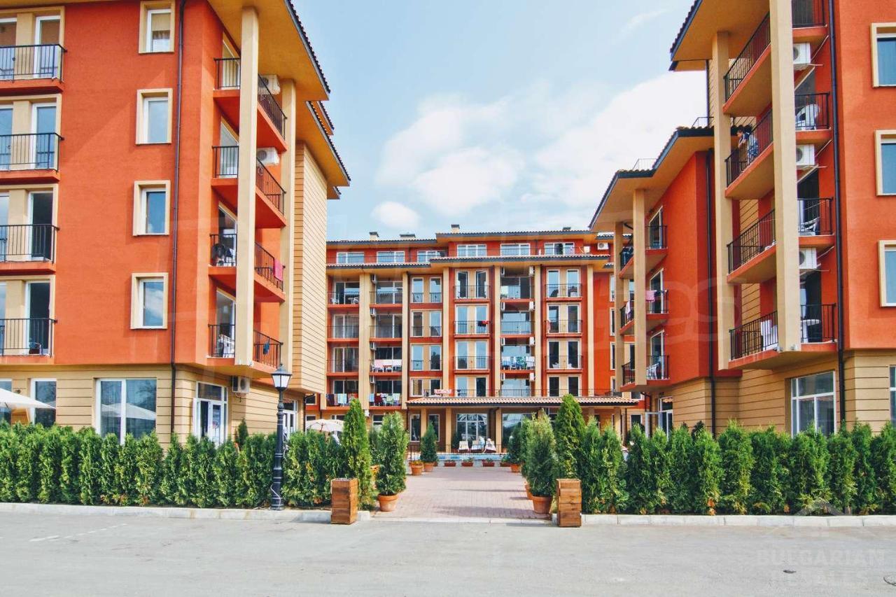 Tri spálne a veľká terasa – apartmán v komplexe „Sunny View Central“ ID: 5742 - Фото19