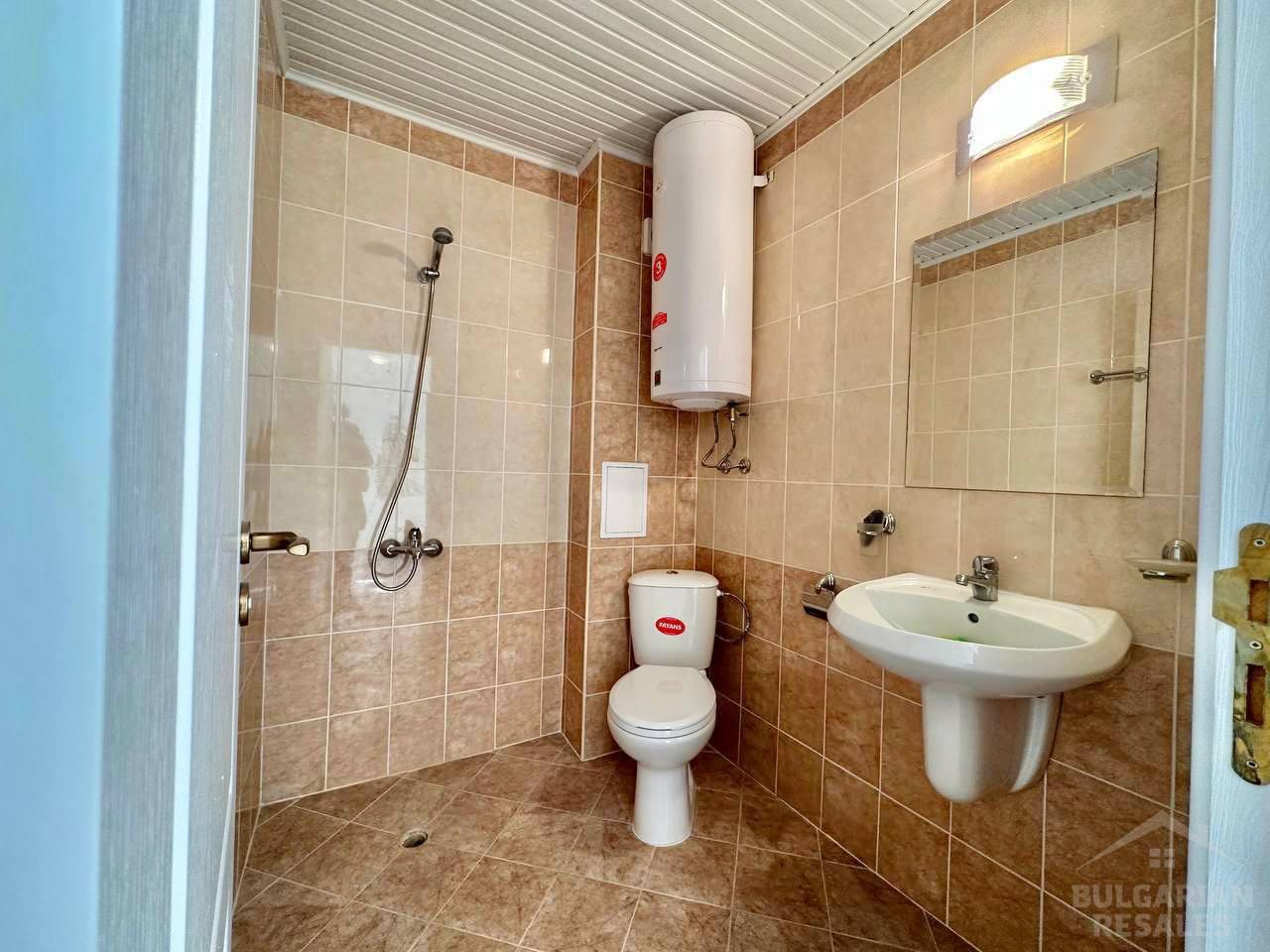 Квартира в тихом районе с ремонтом и частично мебелью ID: 3248 - Фото 10
