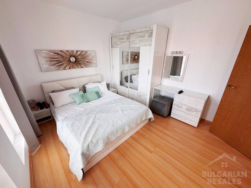 Two bedrooms, new furniture, pool view ID: 6425 - Photo 5