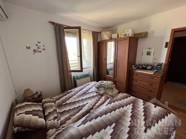 Апартамент в комплекс с красива територия ID: 3226 - Снимка 12