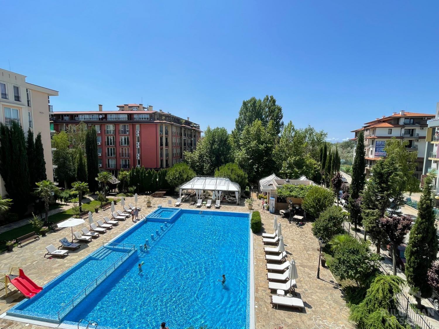 Modern and comfortable apartment with pool view ID: 5637 - Photo 1