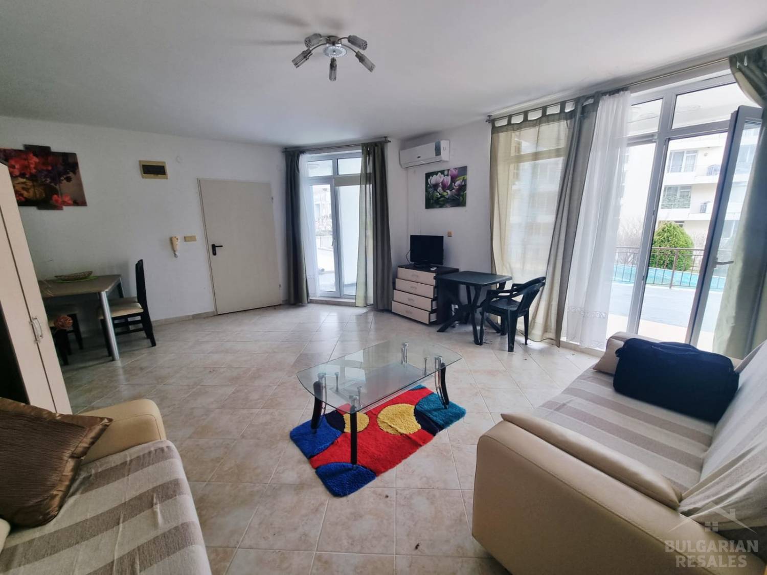 Niedroga kawalerka w kompleksie z basenami i rozległym terenem ID: 6063 - Фото3