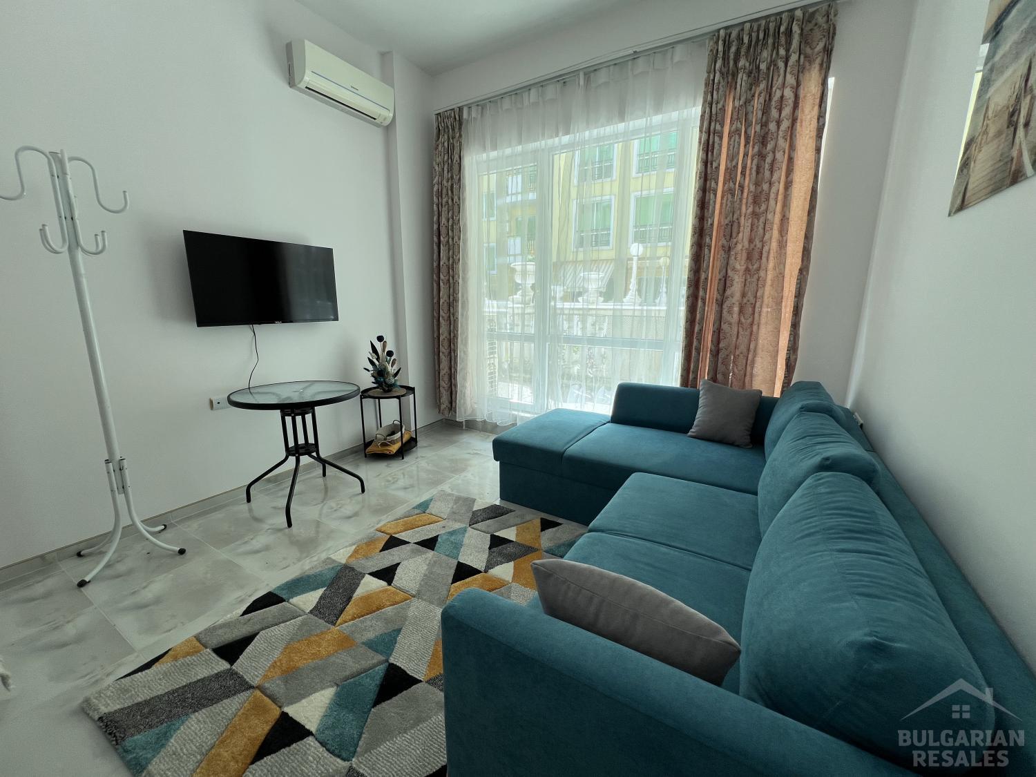 Mieszkanie z nowymi meblami, pierwsza linia, boczny widok na morze! ID: 4244 - Фото3