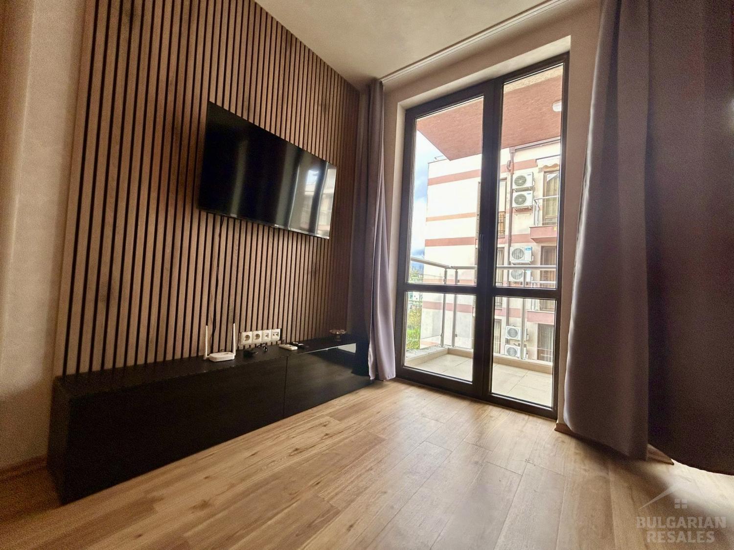 Nowoczesny wystrój i widok na basen — mieszkanie w „Tarsis 2” ID: 5769 - Фото3